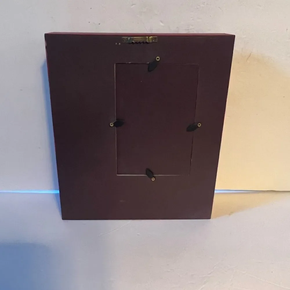 3D Shadow Box Photo Frame - Picture 7 of 8
